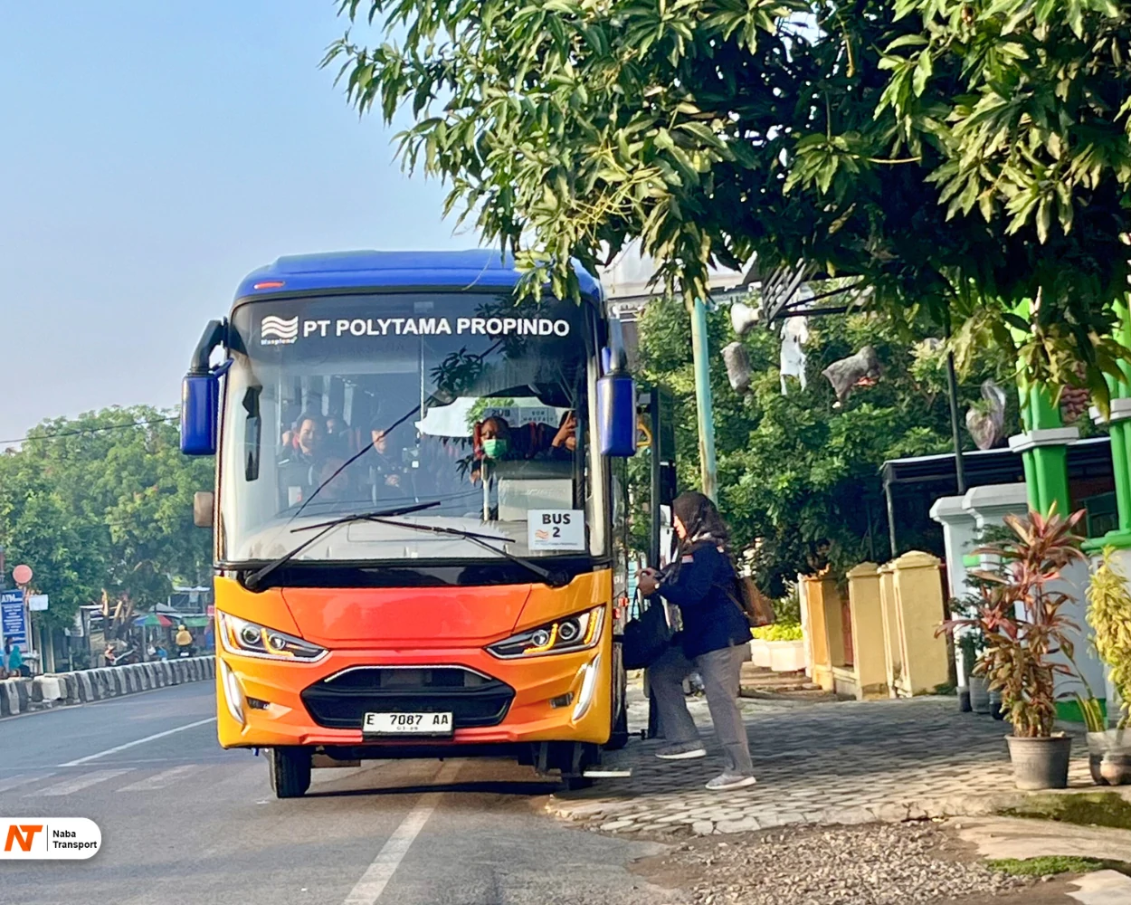 pick up layanan antar jemput karyawan jemputan karyawan
