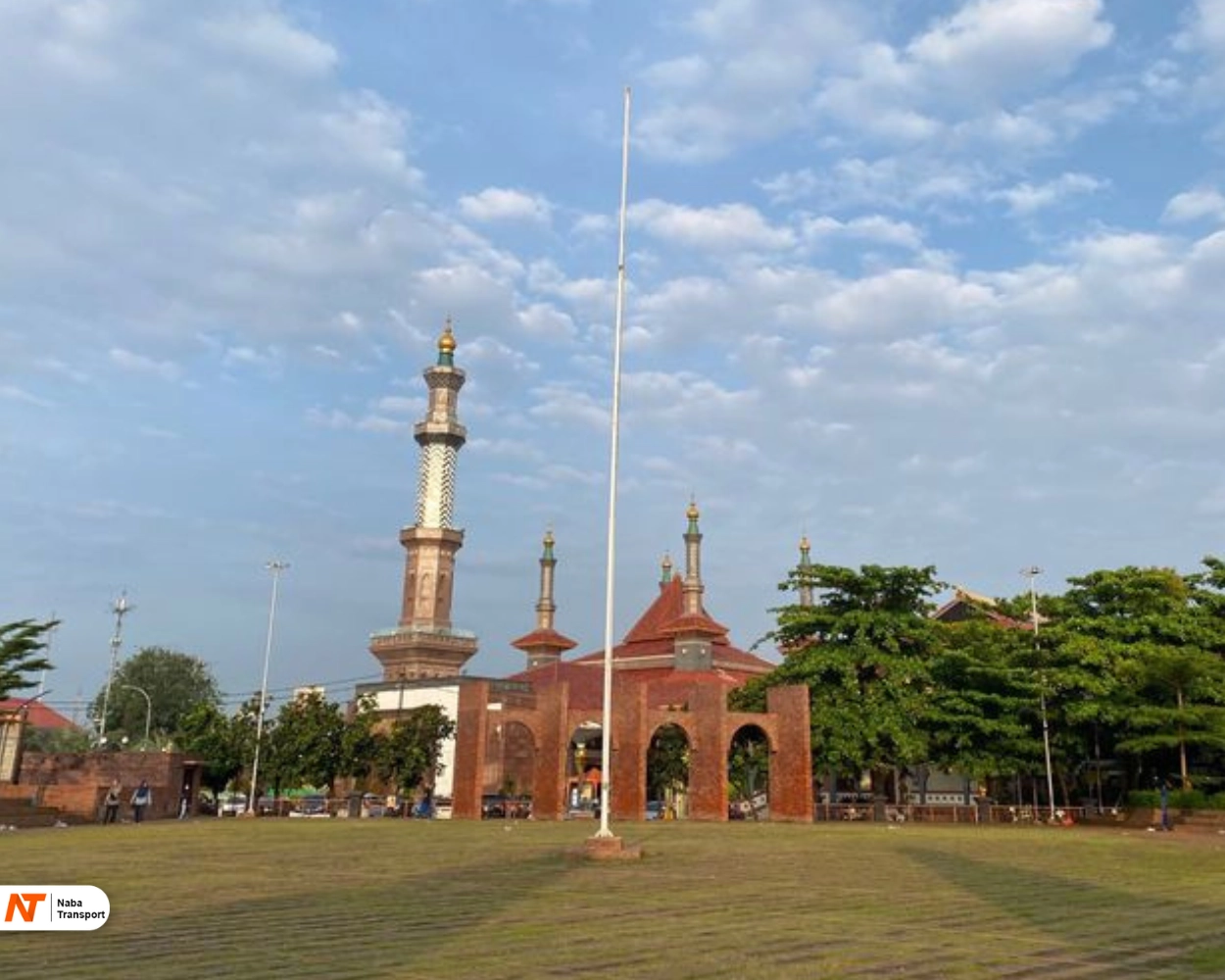 alun alun kejaksan
