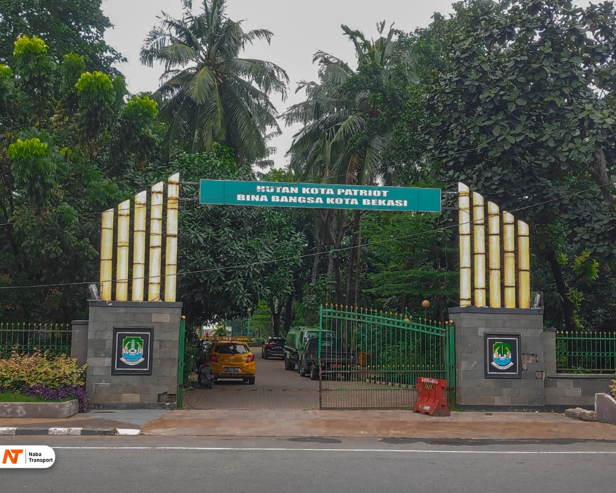 hutan kota patriot
