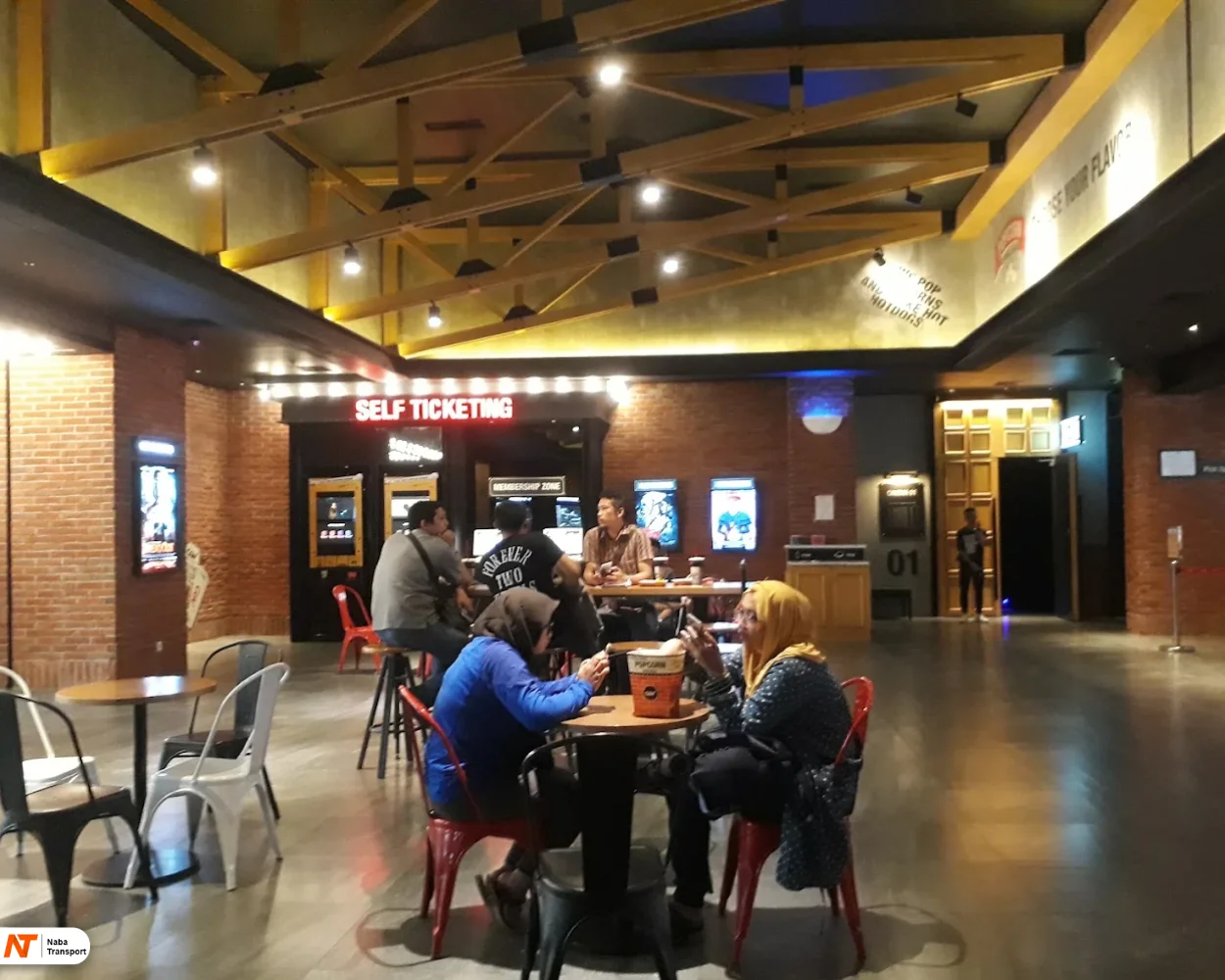 Lagoon Avenue Mall Bekasi