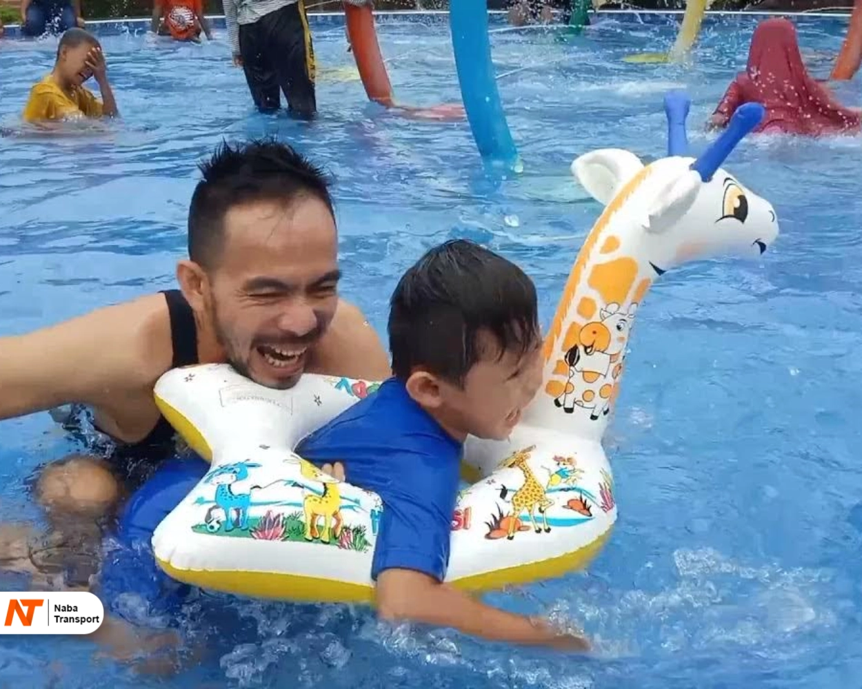 Kolam renang oase swiming club karawanag source by youtube.com-new