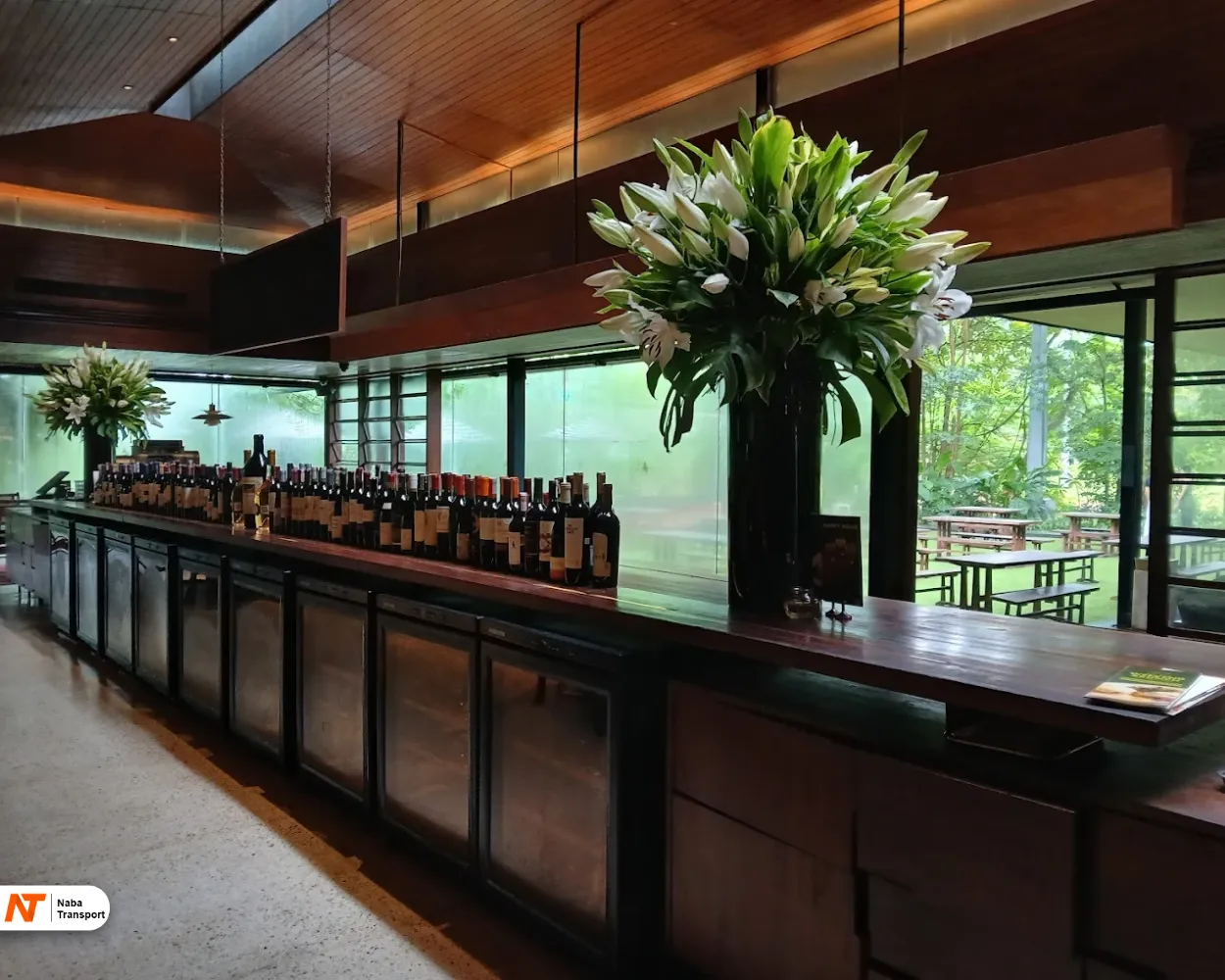 cork & screw country club
