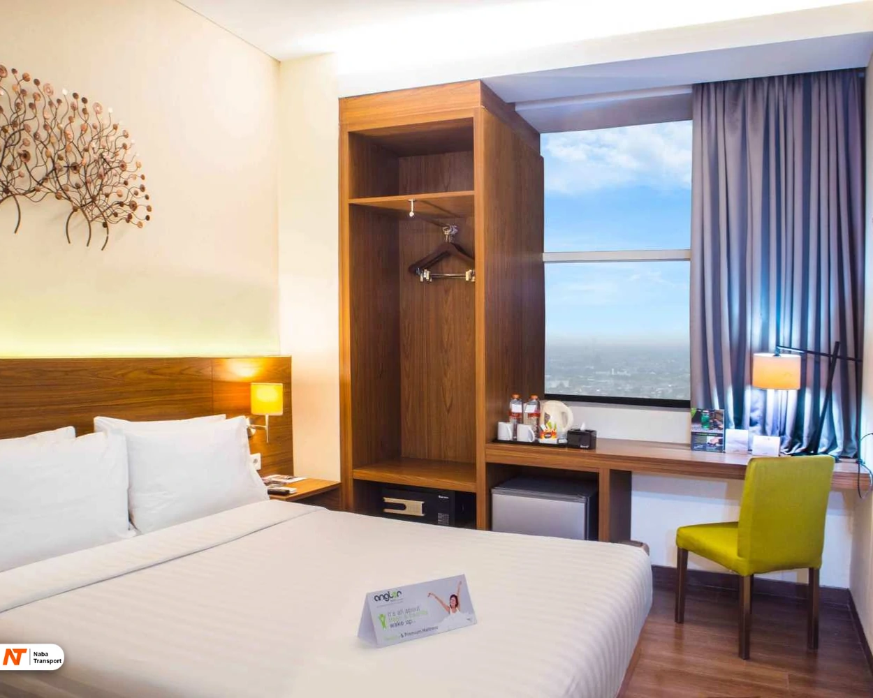  Grand Whiz Poins Simatupang Jakarta