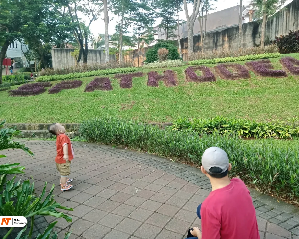 taman di jakarta selatan