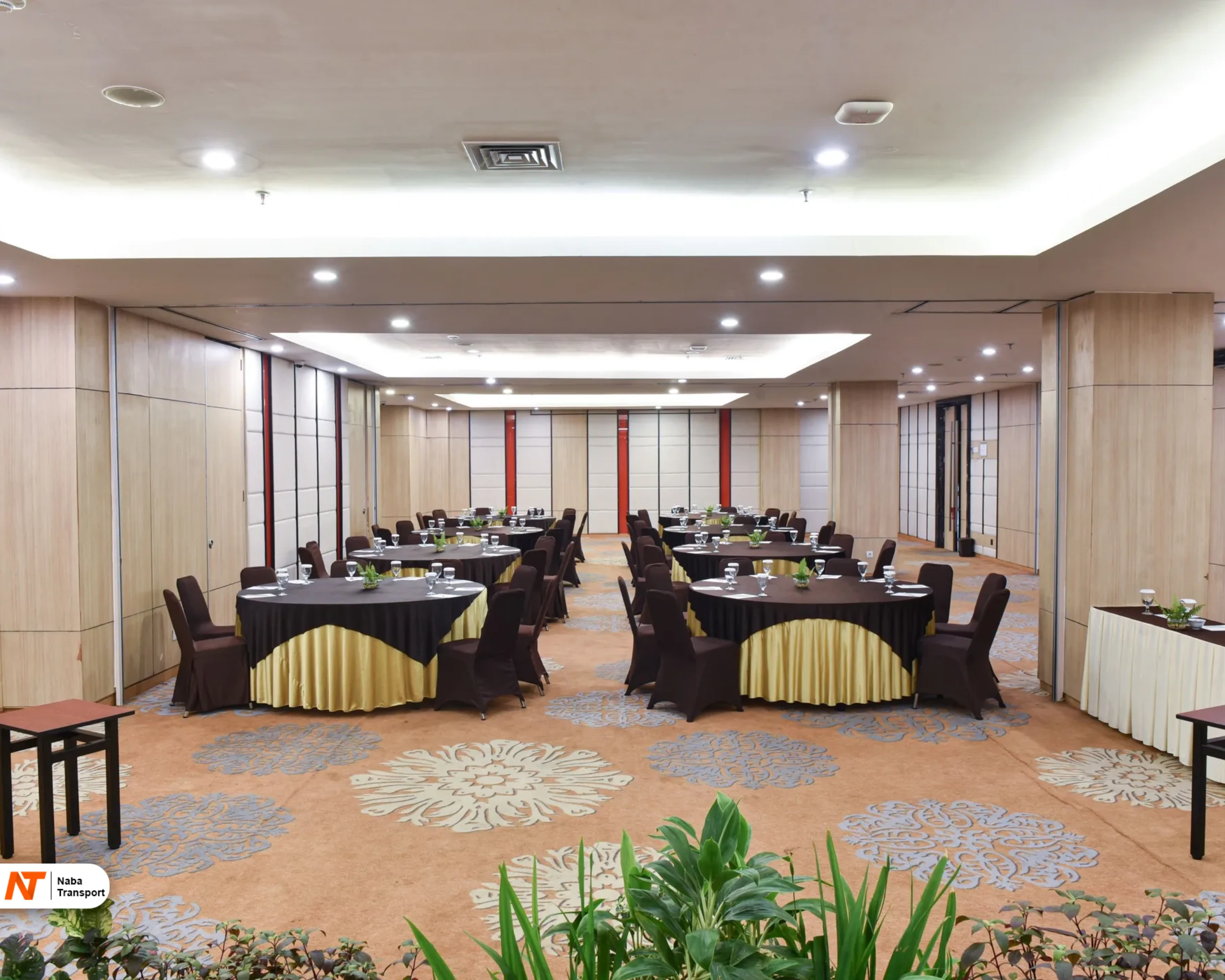 hotel santika mega city bekasi