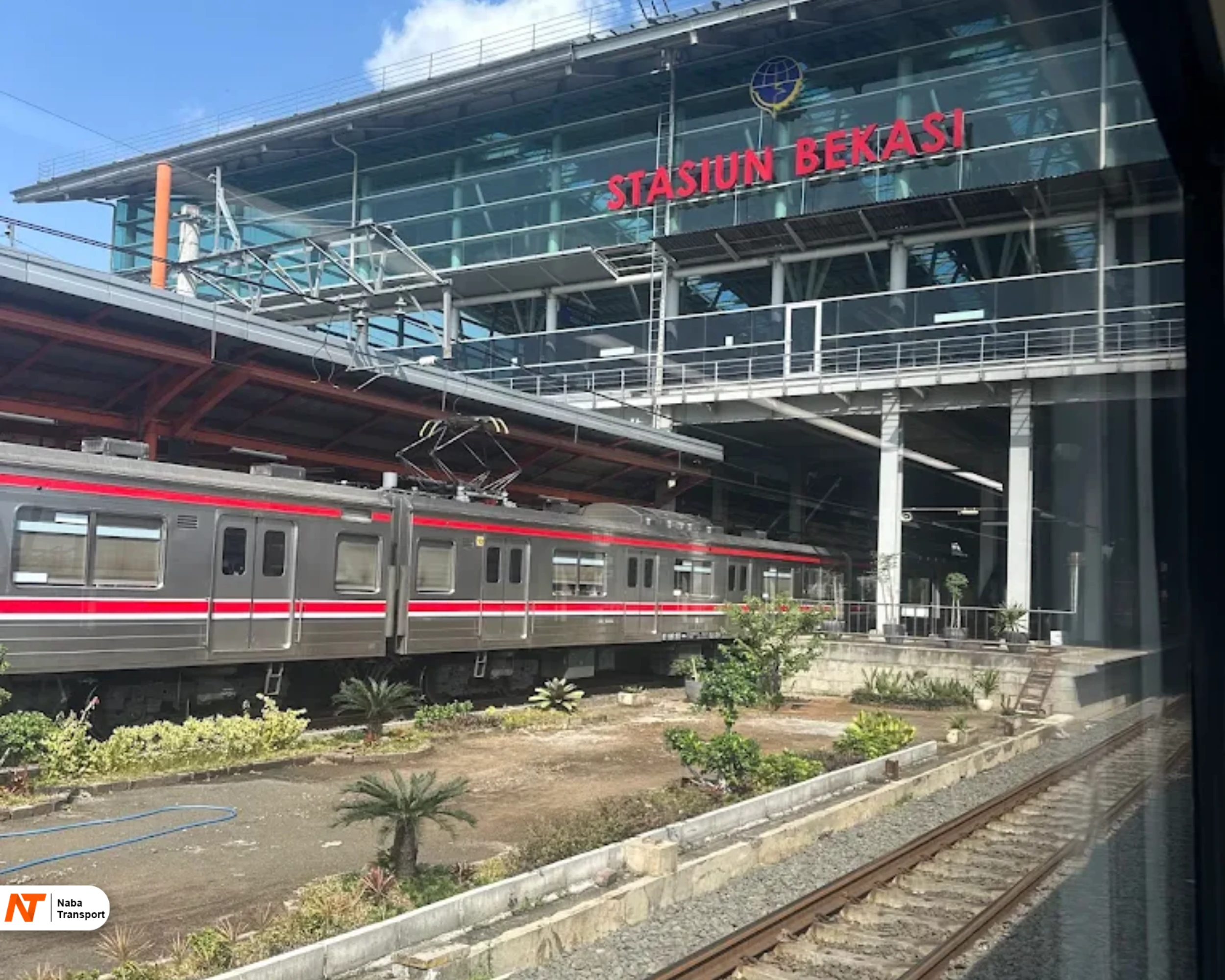 stasiun bekasi stasiun bekasi
